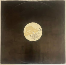 Load image into Gallery viewer, Level 42 - Lessons In Love (Extended Version) 12&quot; Single

