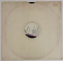 Load image into Gallery viewer, Cindy Birdsong - Dancing Room 12&quot; Single
