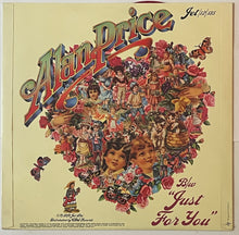 Load image into Gallery viewer, Alan Price - Baby Of Mine 10&quot; Single (Heart Shape)
