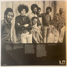 Load image into Gallery viewer, War - The World Is A Ghetto Lp
