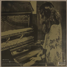 Load image into Gallery viewer, Natalia Lafourcade – Hasta La Raíz Lp (Ltd Green Translucent, Numbered)
