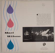 Load image into Gallery viewer, Mari Wilson - Cry Me A River 12&quot; Single
